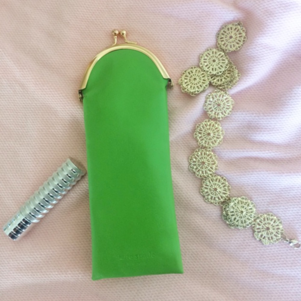 KATE SPADE faux leather clutch pouch/case